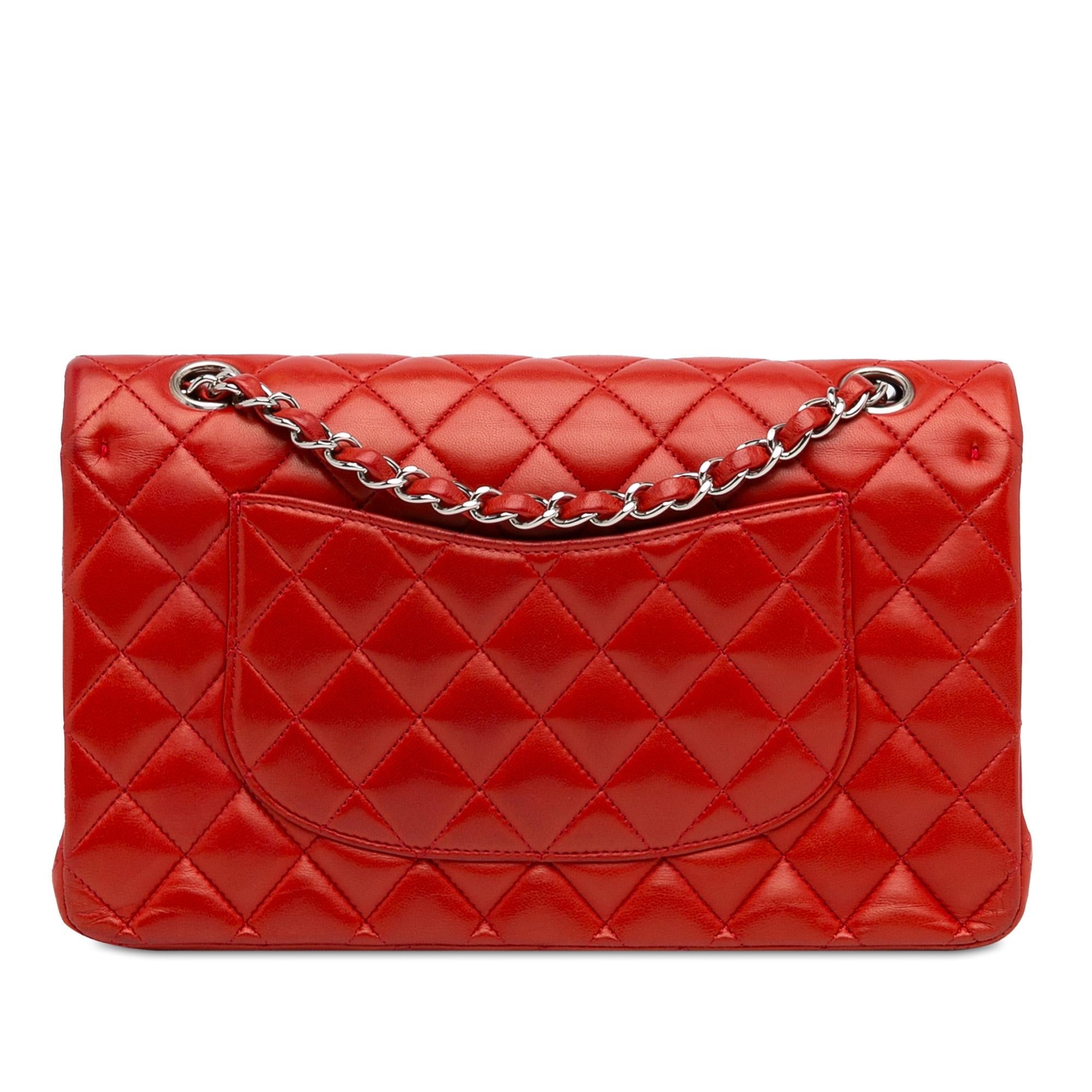 Chanel Medium Classic Lambskin Double Flap (SHG-zQnKMr)