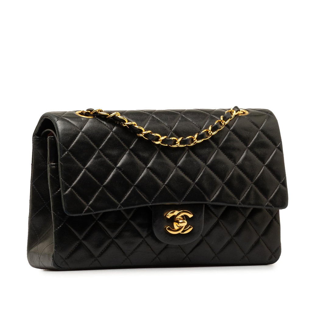 Chanel Medium Classic Lambskin Double Flap (SHG-9pZcmQ)