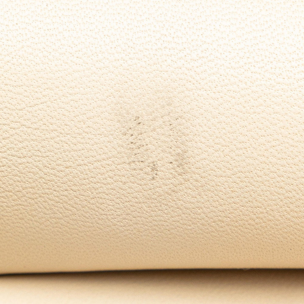 Chanel Medium Classic Lambskin Double Flap (SHG-2QnvV9)