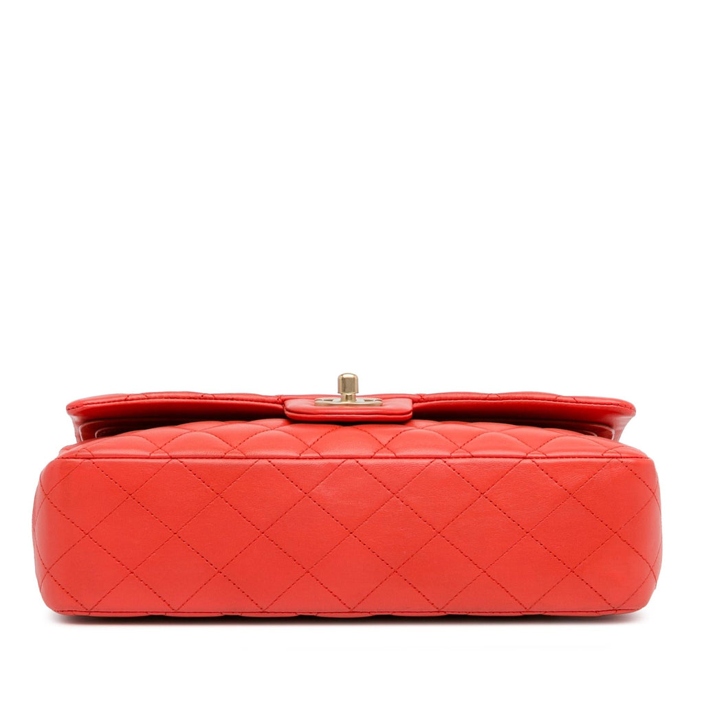 Chanel Medium Classic Lambskin Double Flap (SHG-H1Kink)