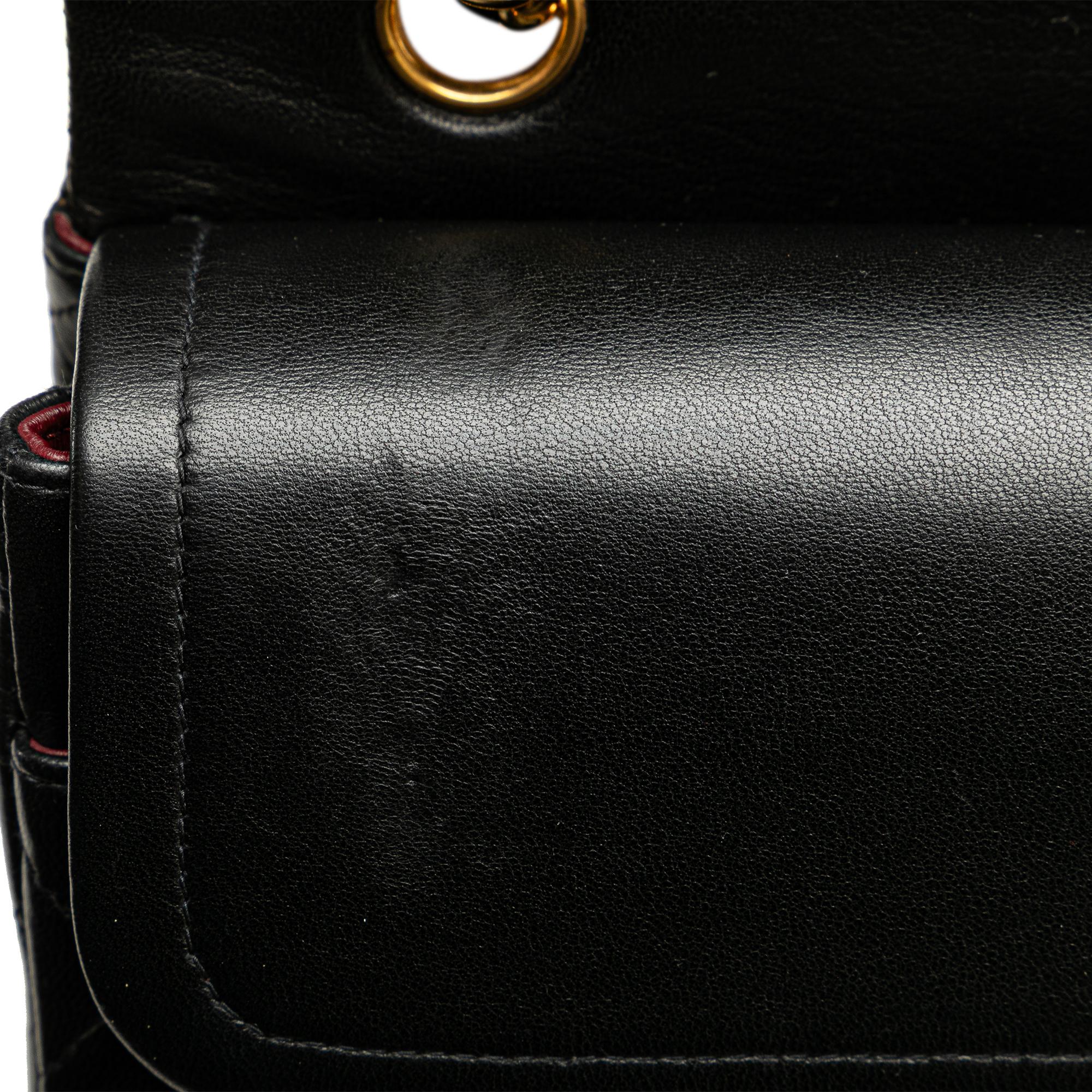 Chanel Medium Classic Lambskin Double Flap (SHG-GpukLW)