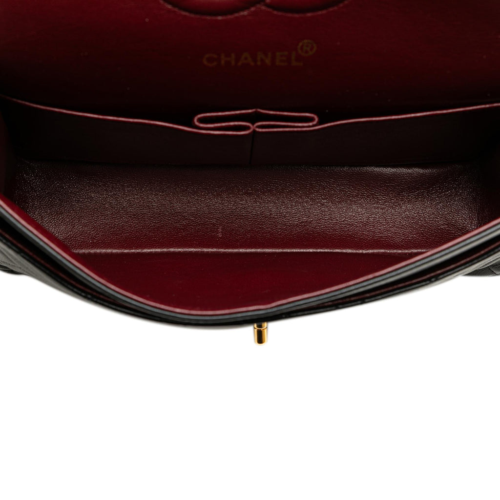 Chanel Medium Classic Lambskin Double Flap (SHG-GpukLW)
