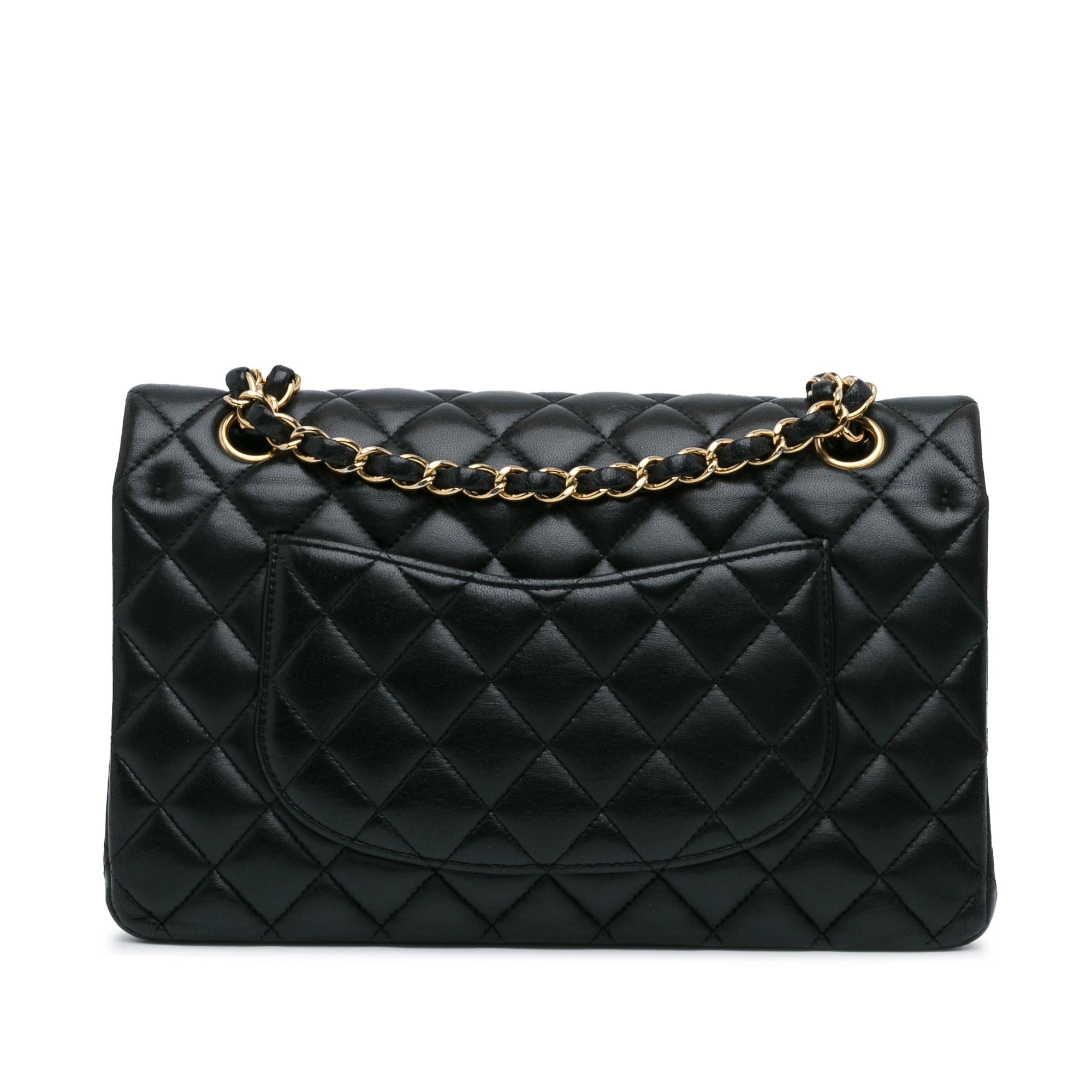 Chanel Medium Classic Lambskin Double Flap (SHG-ABhfkF)