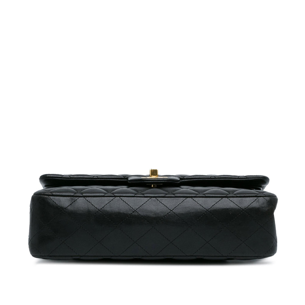 Chanel Medium Classic Lambskin Double Flap (SHG-ABhfkF)