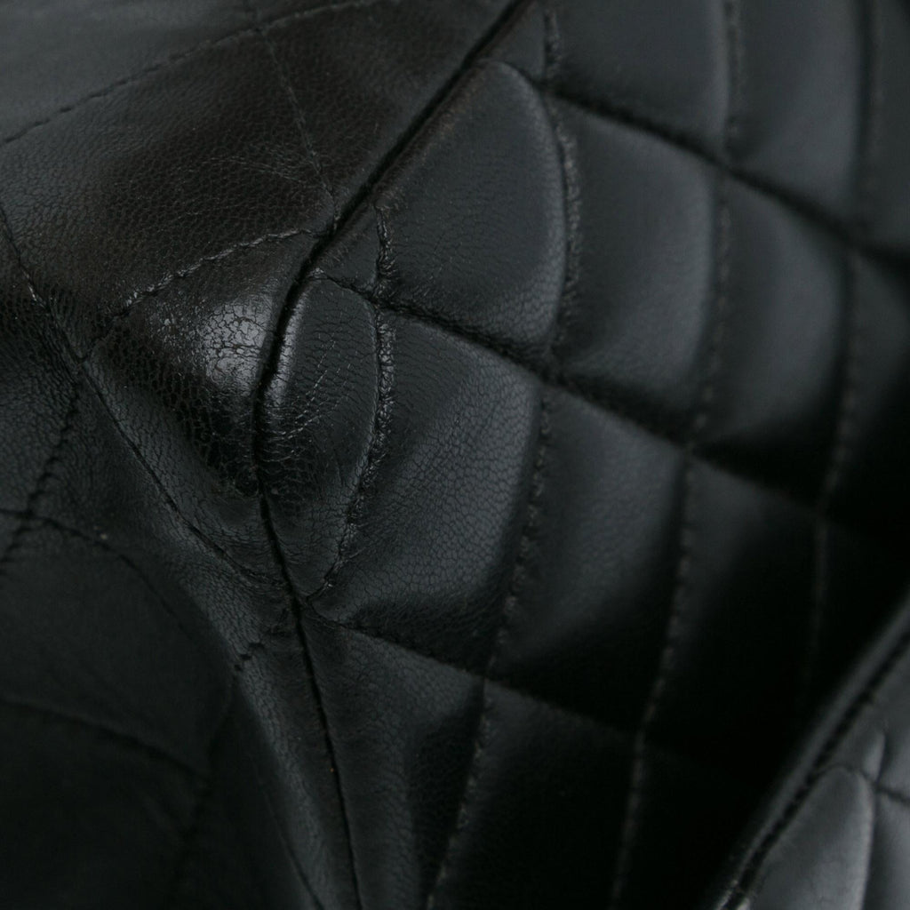 Chanel Medium Classic Lambskin Double Flap (SHG-ABhfkF)