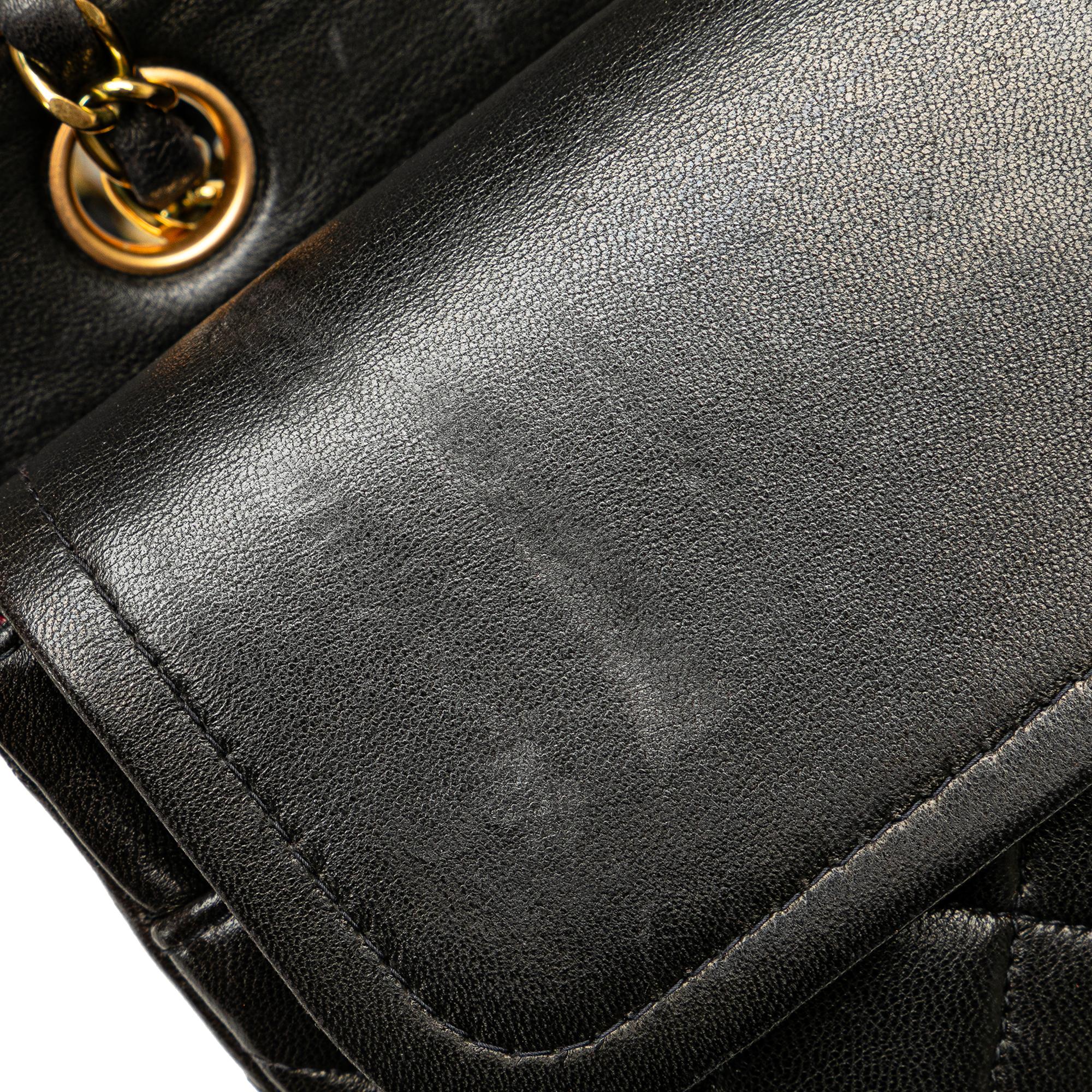 Chanel Medium Classic Lambskin Double Flap (SHG-2BQWuZ)