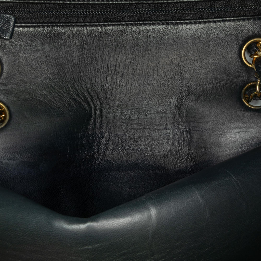 Chanel Medium Classic Lambskin Double Flap (SHG-gDhpB9)