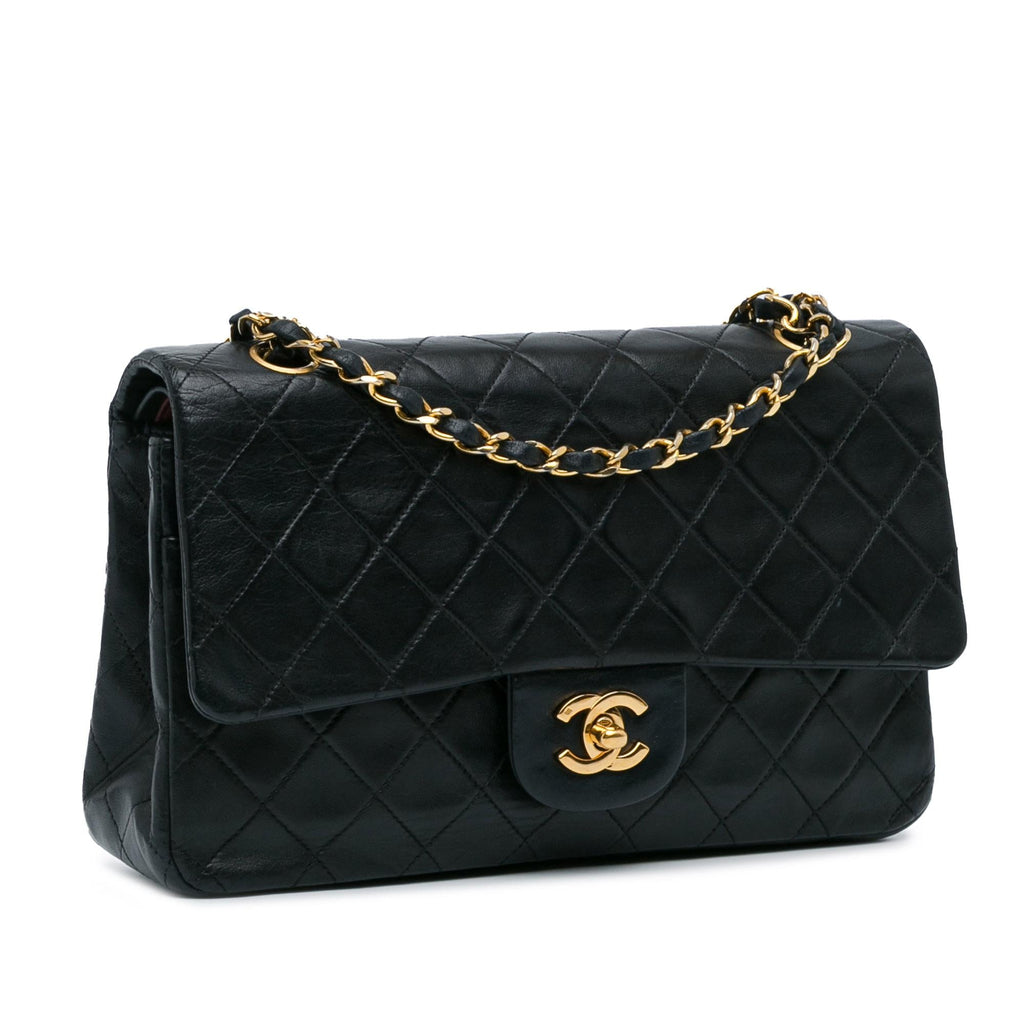 Chanel Medium Classic Lambskin Double Flap (SHG-gDhpB9)