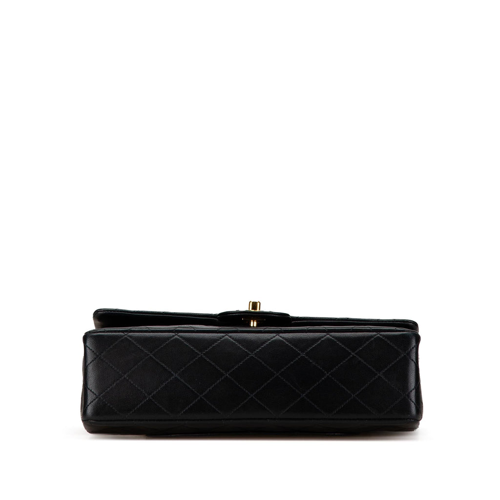Chanel Medium Classic Lambskin Double Flap (SHG-D4KtDp)