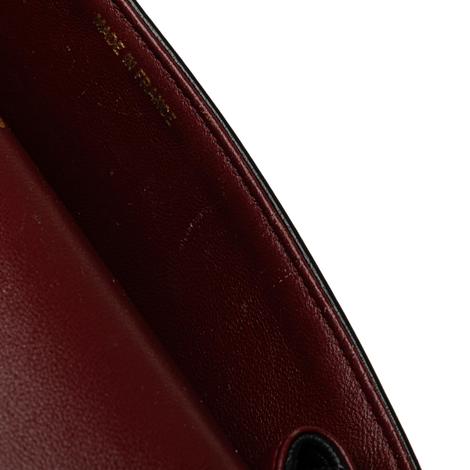 Chanel Medium Classic Lambskin Double Flap (SHG-D4KtDp)