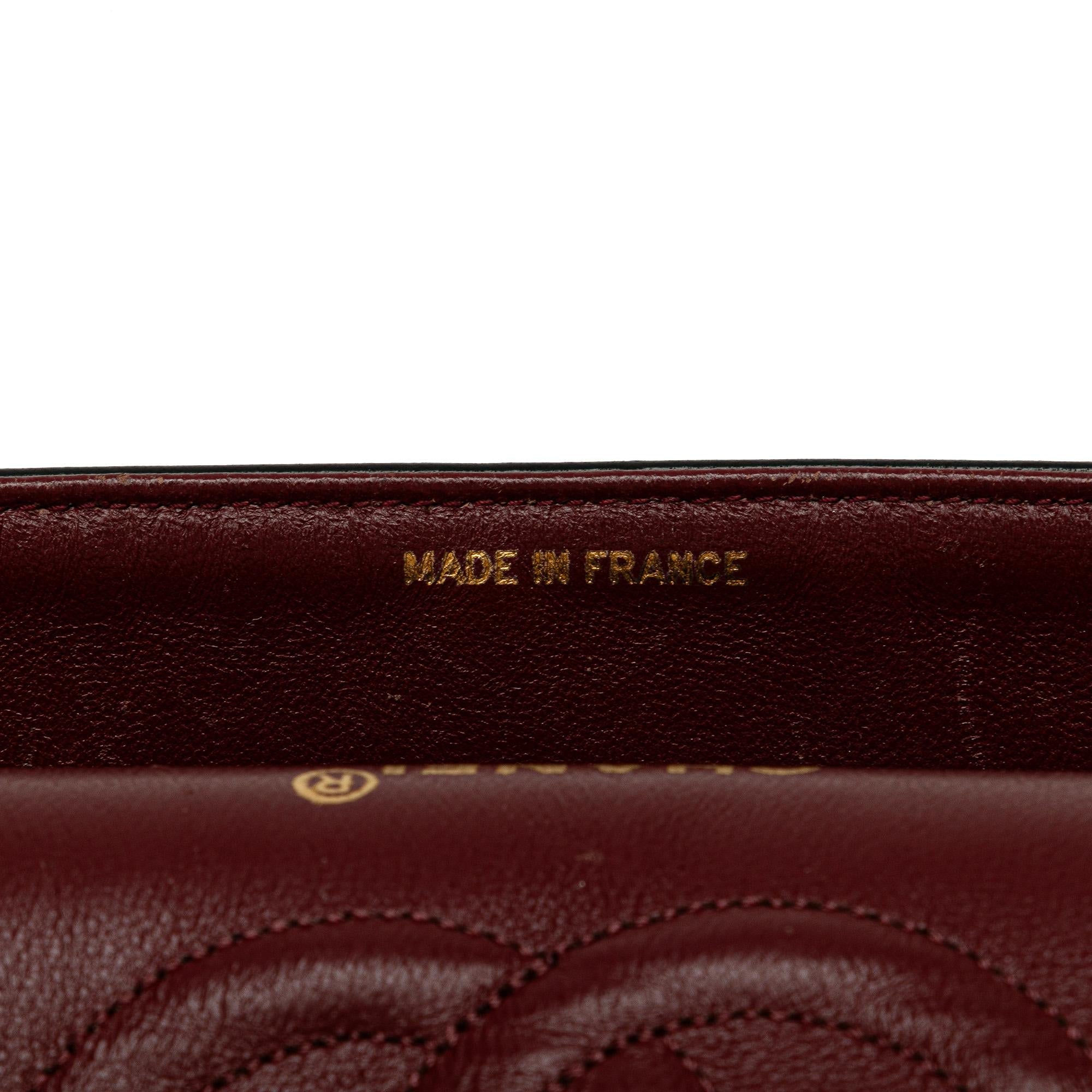 Chanel Medium Classic Lambskin Double Flap (SHG-D4KtDp)
