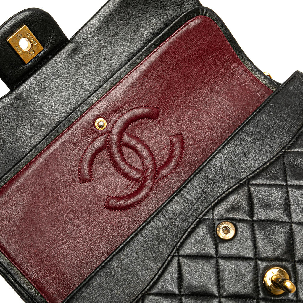 Chanel Medium Classic Lambskin Double Flap (SHG-EItNre)