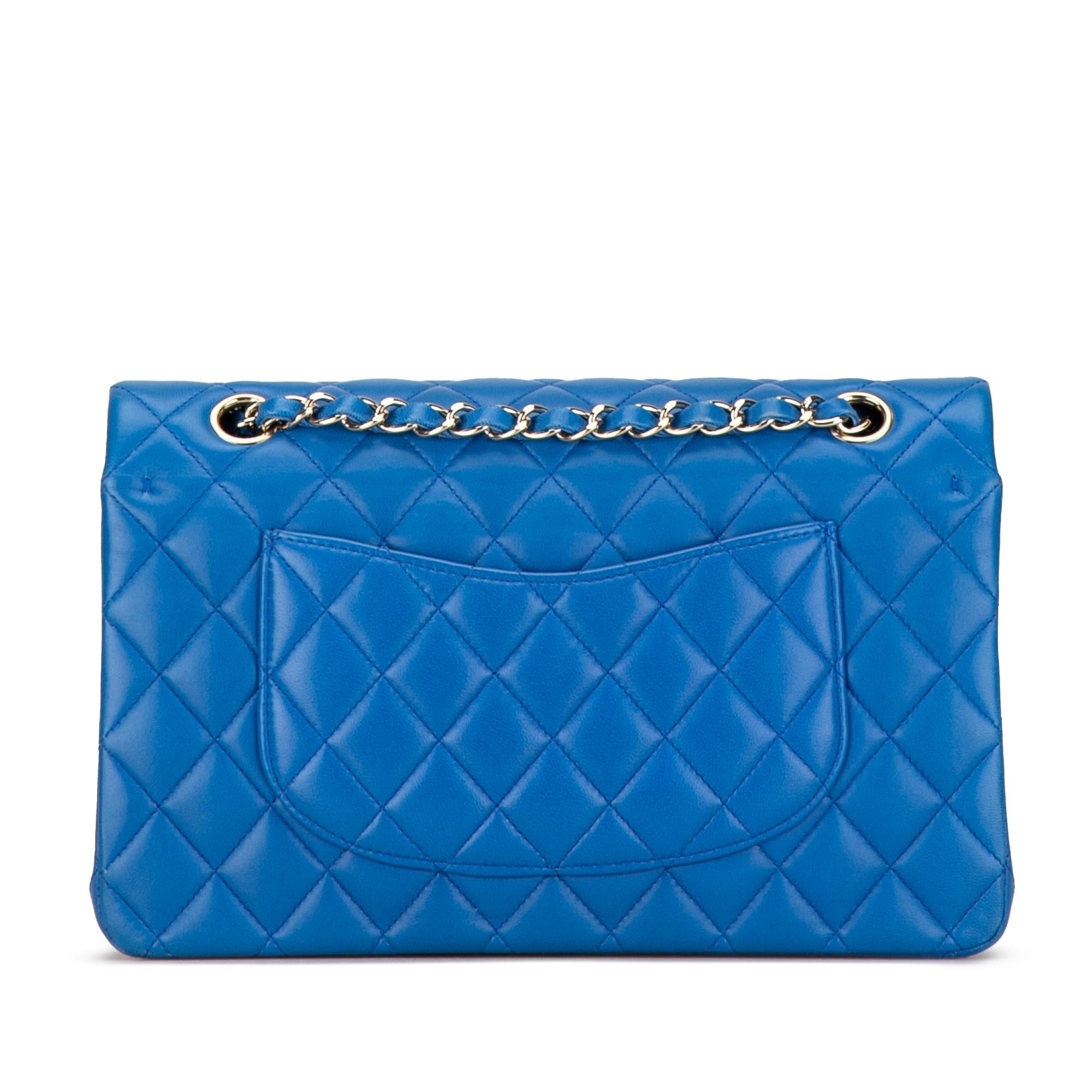 Chanel Medium Classic Lambskin Double Flap (SHG-HyZFBE)