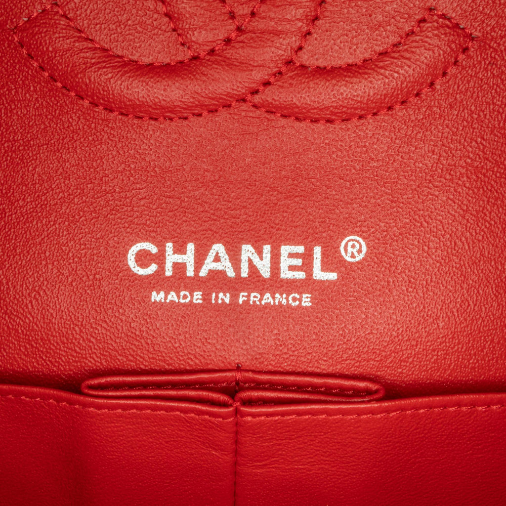 Chanel Medium Classic Lambskin Double Flap (SHG-E5gZeT)