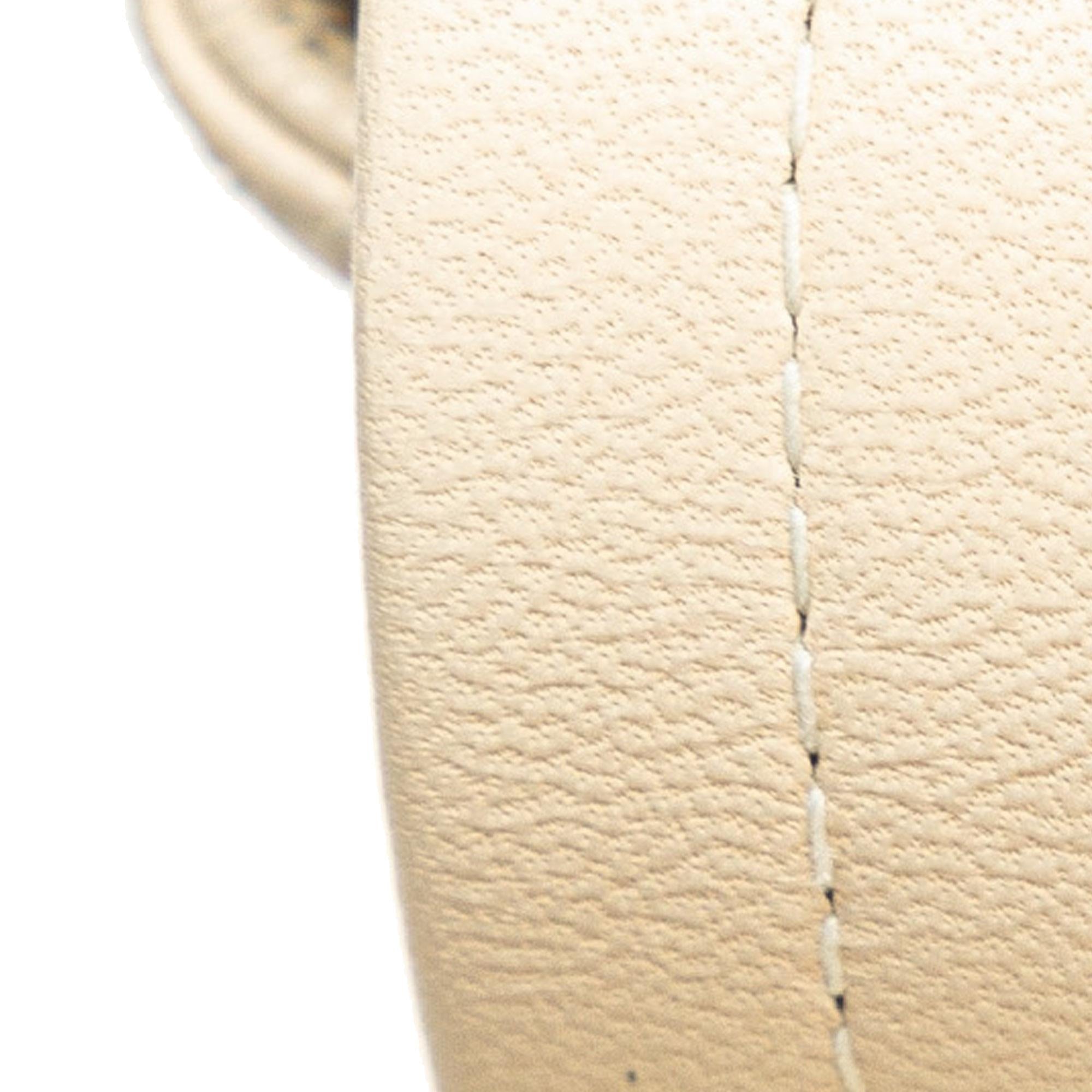 Chanel Medium Classic Lambskin Double Flap (SHG-U2UDWC)