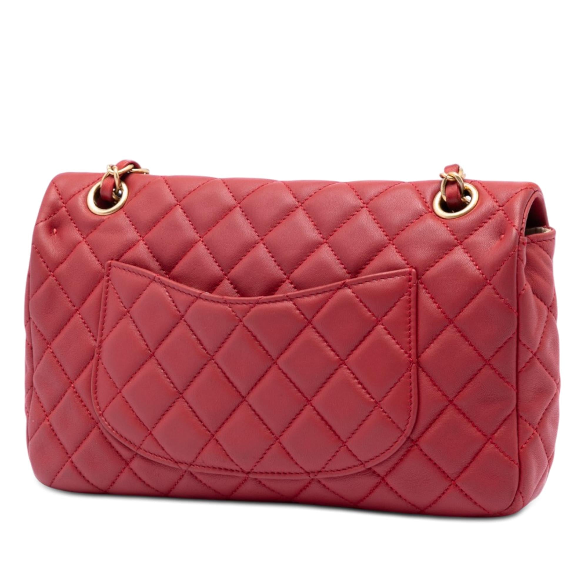 Chanel Medium Classic Lambskin Marine Charms Single Flap