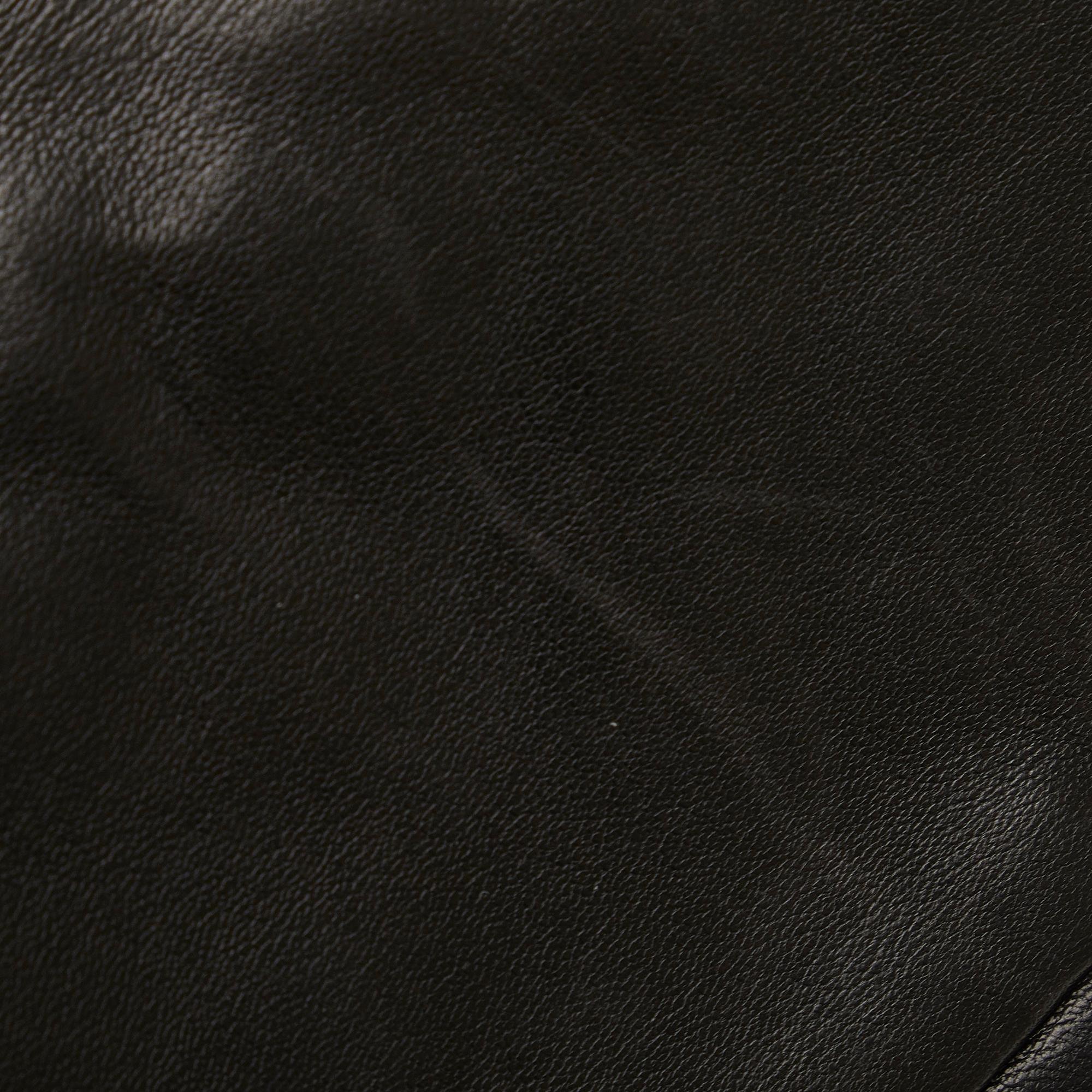 Chanel Medium Classic Lambskin Single Flap (SHG-IvYGNR)
