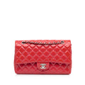 Chanel Medium Classic Patent Double Flap (SHG-xhnq49)