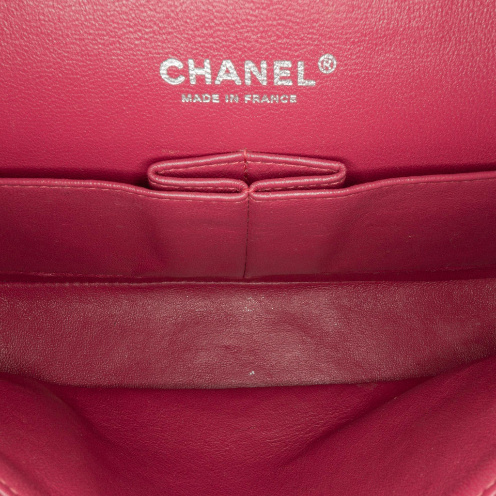 Chanel Medium Classic Patent Double Flap (SHG-gwOeOo)