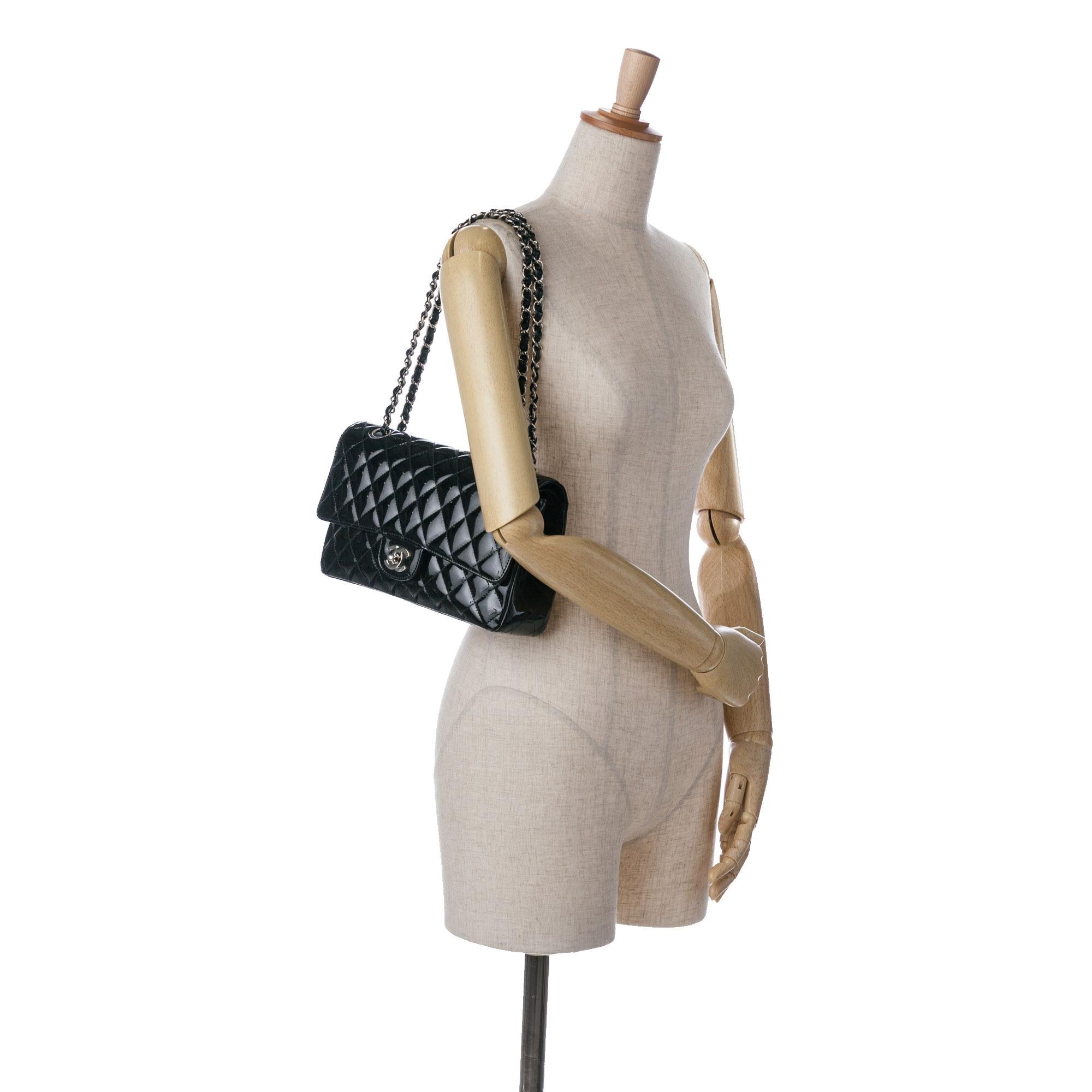 Chanel Medium Classic Patent Double Flap (SHG-YMfskG)