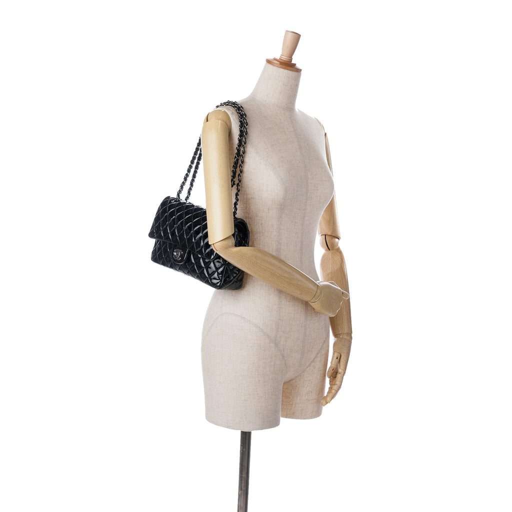 Chanel Medium Classic Patent Double Flap (SHG-BrQGTp)