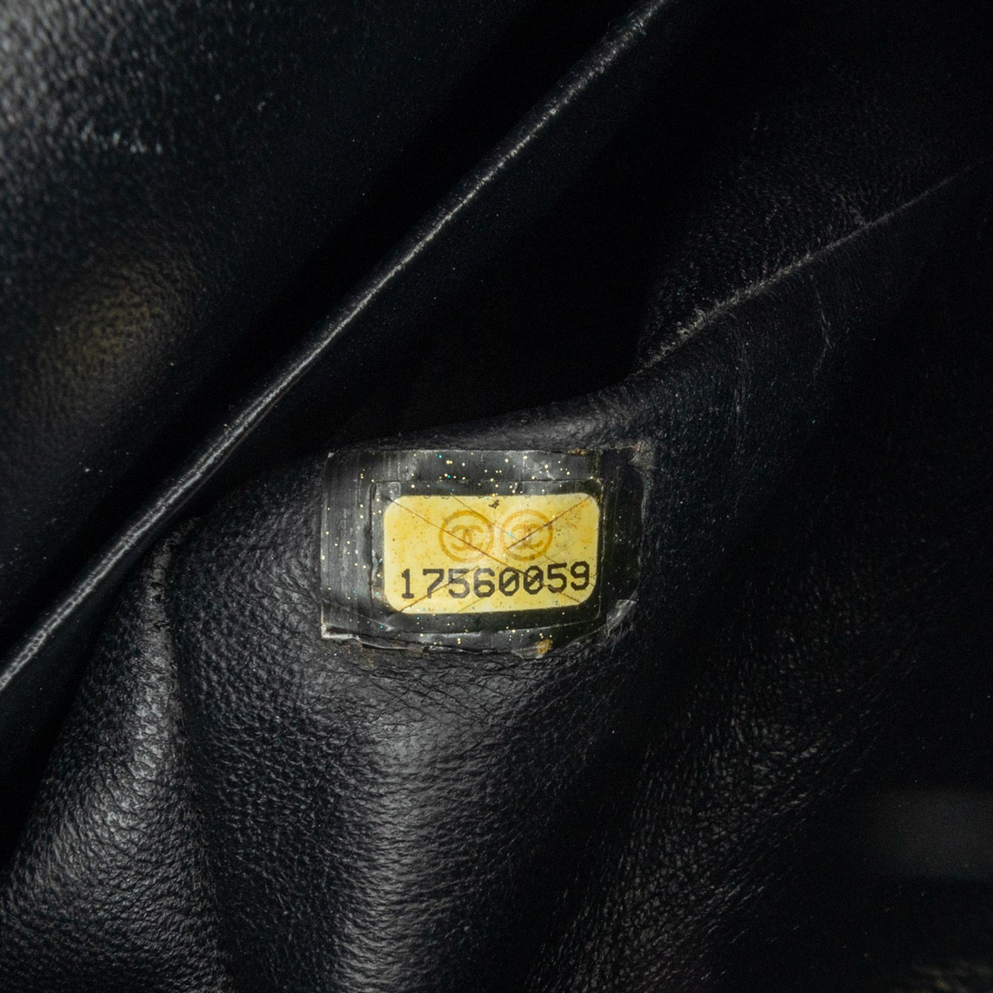 Chanel Medium Classic Patent Double Flap (SHG-dlmOm2)