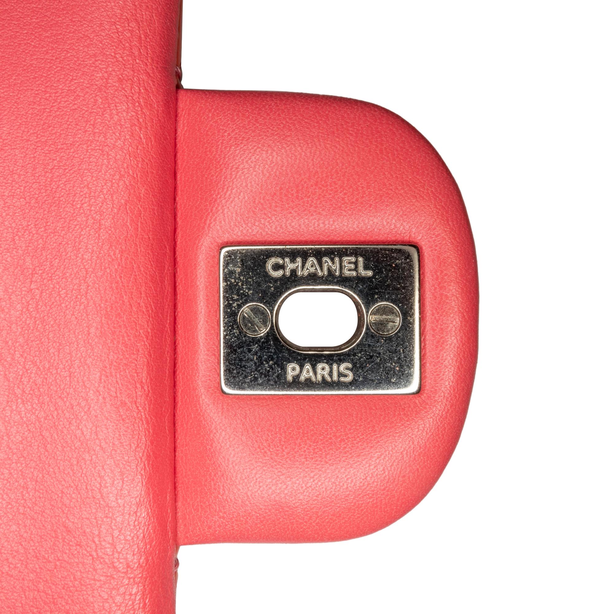 Chanel Medium Classic Patent Double Flap (SHG-ttUdn4)