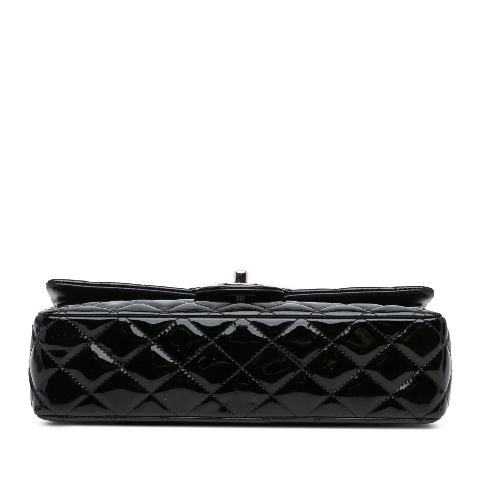 Chanel Medium Classic Patent Double Flap (SHG-p8CfGS)