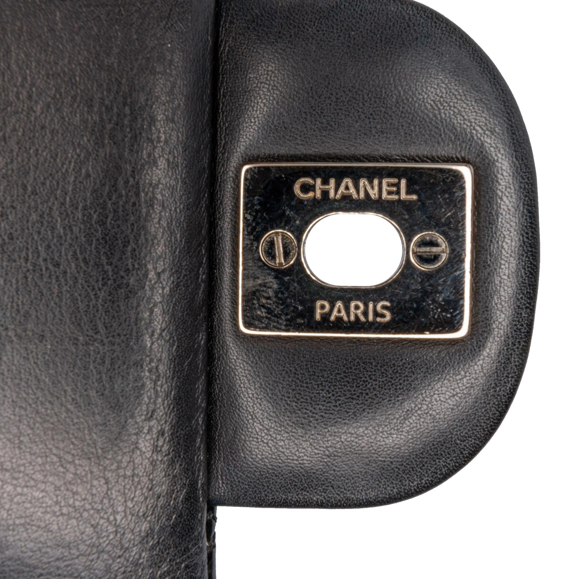 Chanel Medium Classic Patent Double Flap (SHG-p8CfGS)