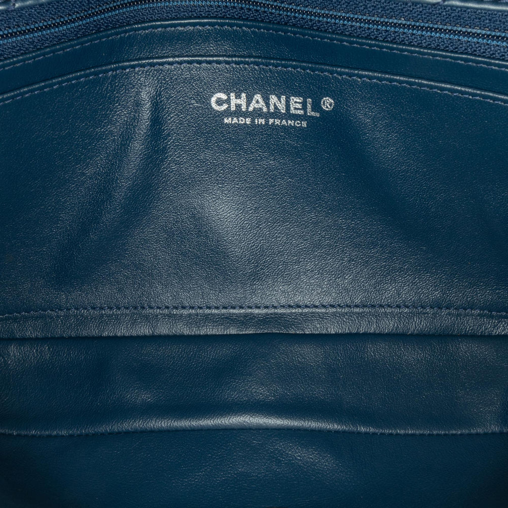 Chanel Medium Embroidered Lambskin Camellia Follies Flap (SHG-TIIm4n)