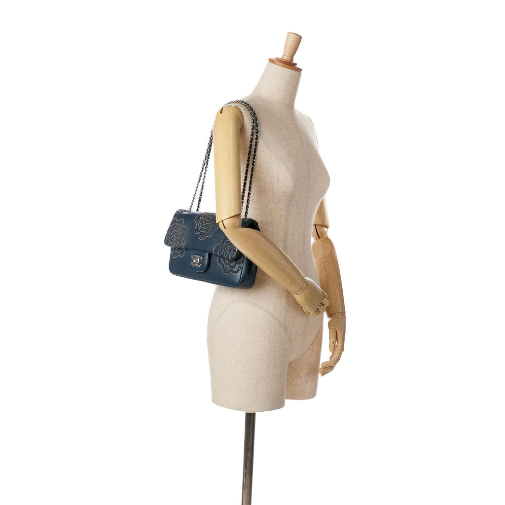 Chanel Medium Embroidered Lambskin Camellia Follies Flap (SHG-TIIm4n)