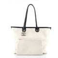 CHANEL QUILTED CAVIAR FEVER TOTE BAG