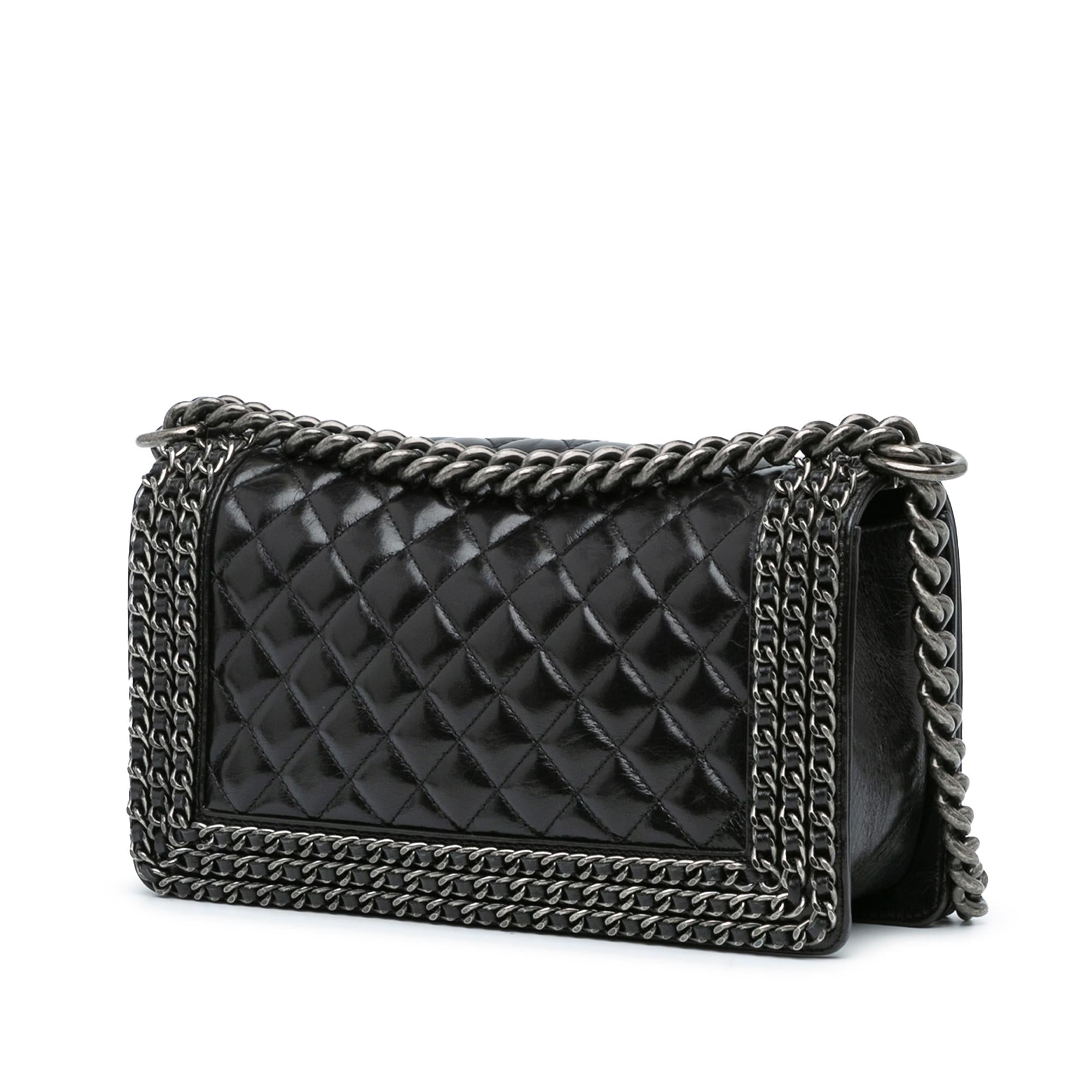 Chanel Medium Glazed Calfskin Chain Around Boy Flap (SHG-DFQBG5)