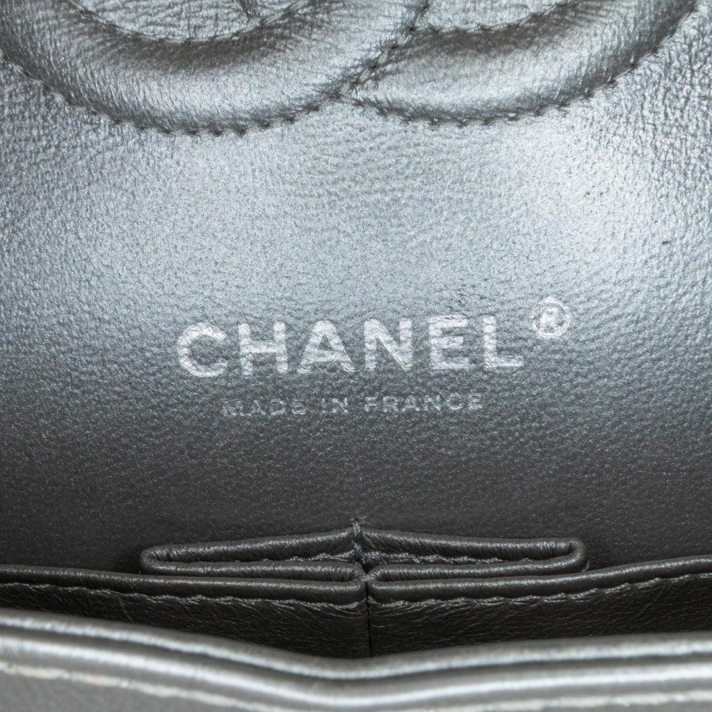 Chanel Medium Glazed Calfskin Grommet Embellished Airline Double Flap (SHG-3ngMjI)