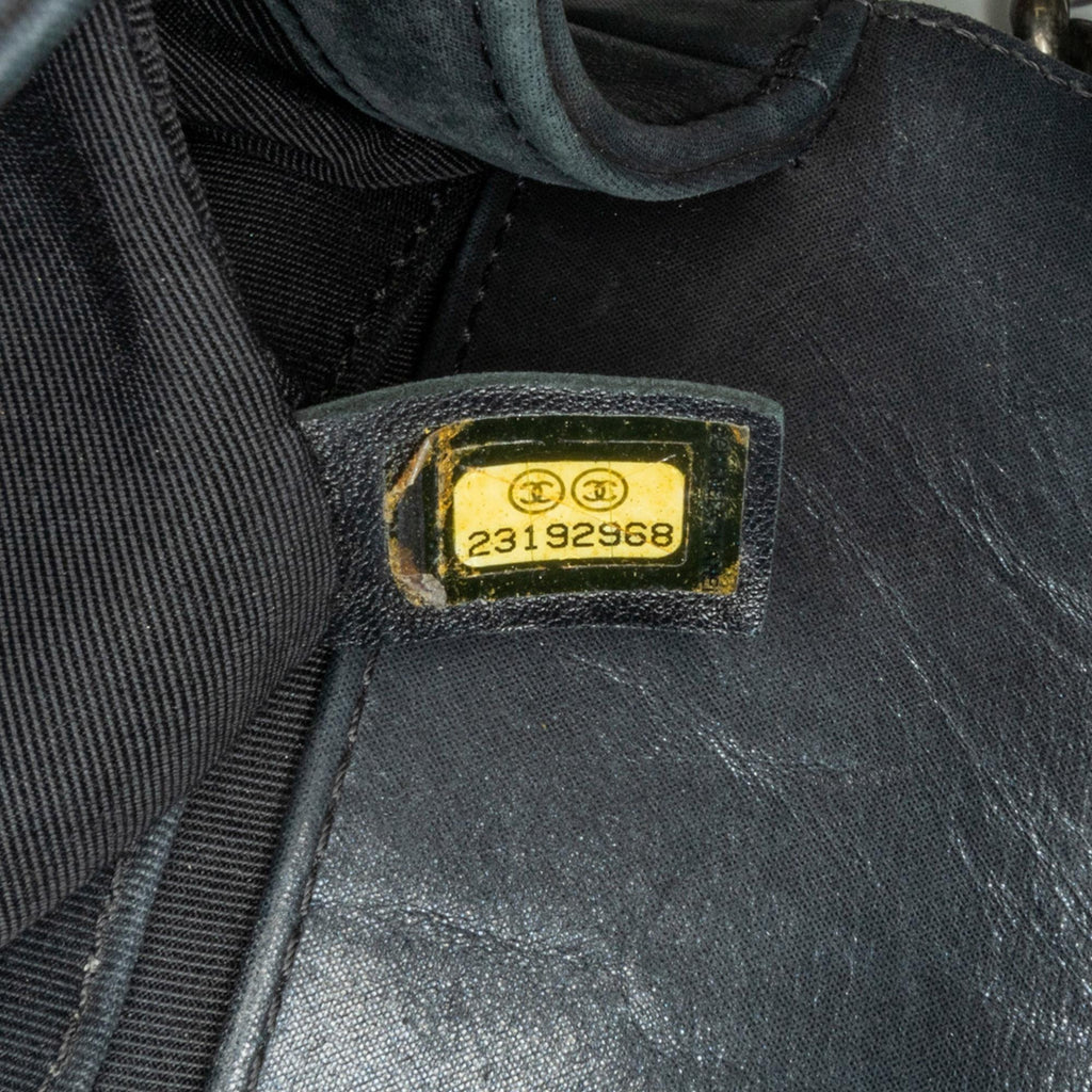 Chanel Medium Iridescent Calfskin Double Stitch Boy Flap (SHG-MO8ajX)