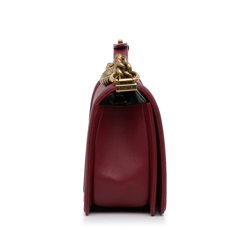 Chanel Medium Lambskin Boy Flap Bag (SHG-FIM8qt)