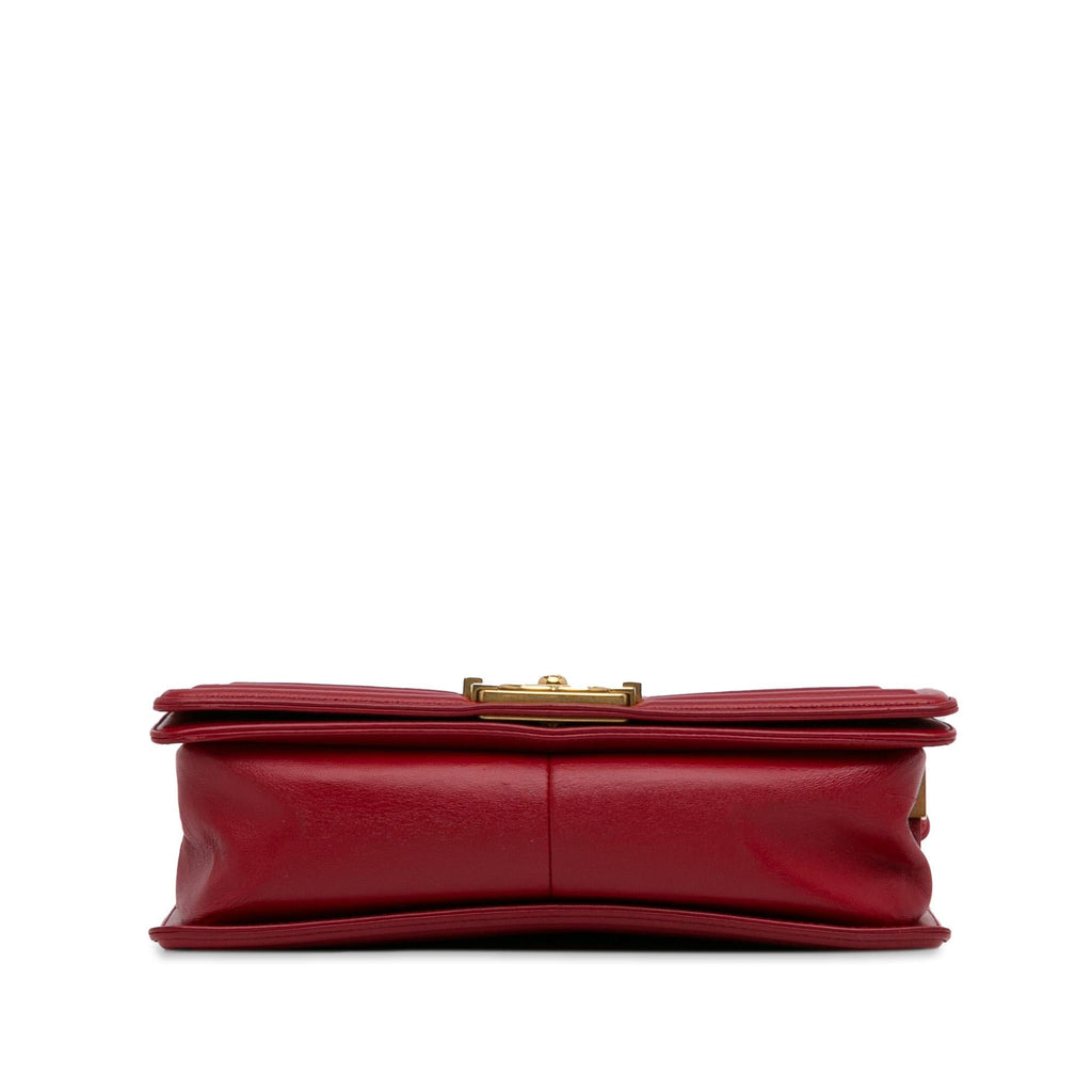 Chanel Medium Lambskin Boy Flap Bag (SHG-4DrSly)