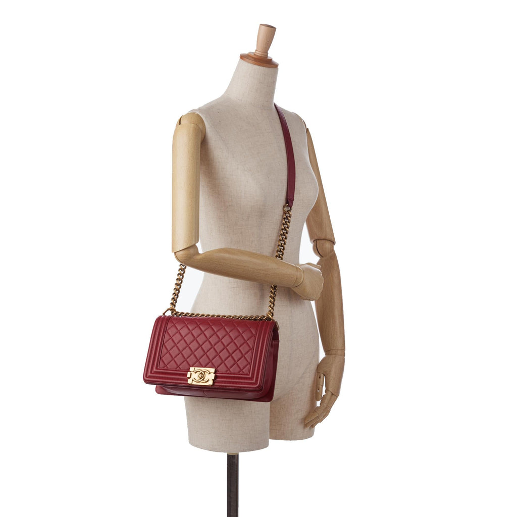 Chanel Medium Lambskin Boy Flap Bag (SHG-OR86HO)