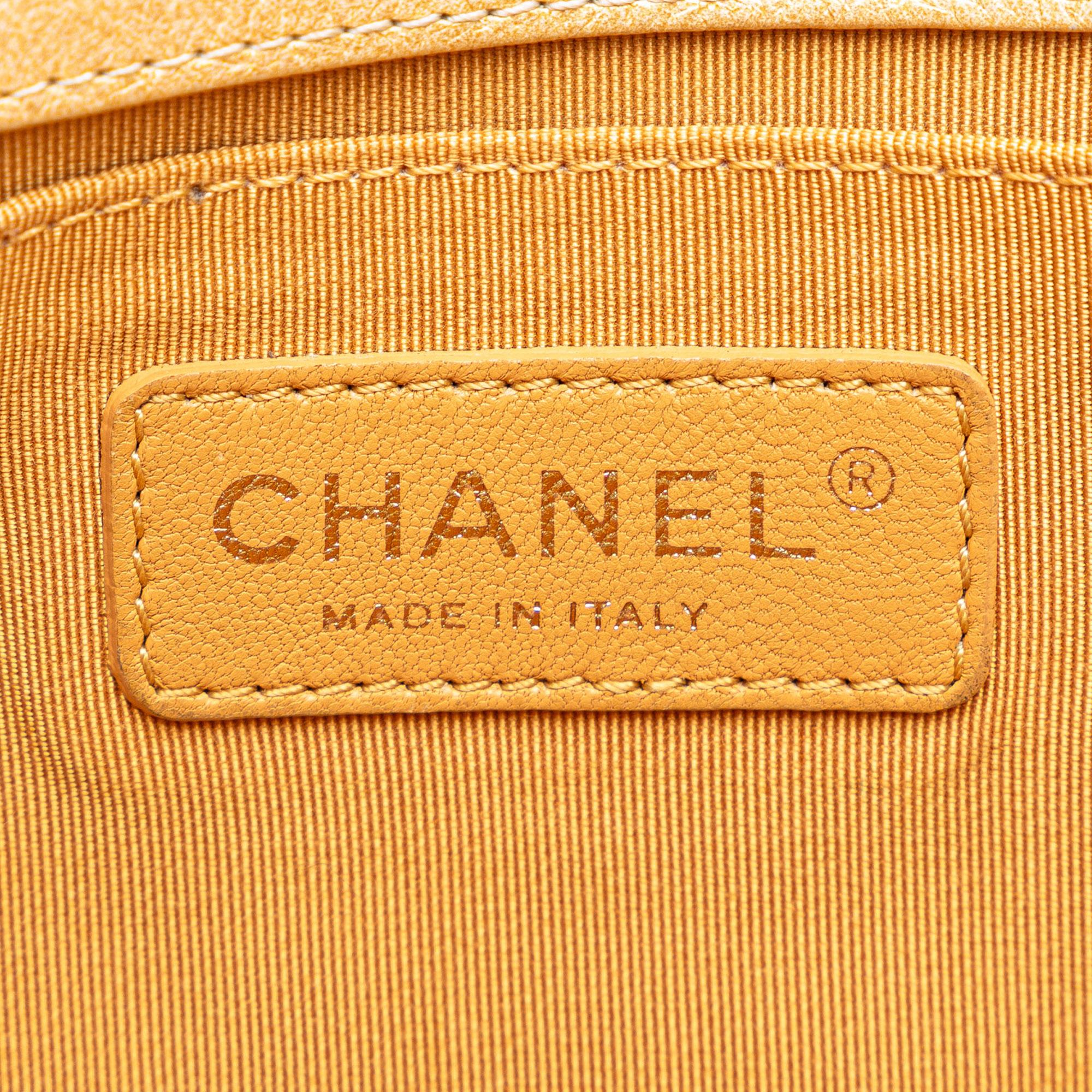 Chanel Medium Lambskin Boy Flap (SHG-DlBlUN)