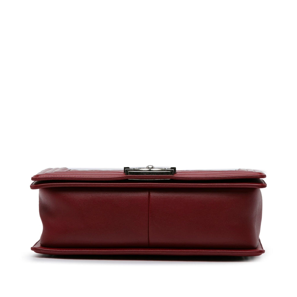 Chanel Medium Lambskin Boy Flap (SHG-xqrGFO)