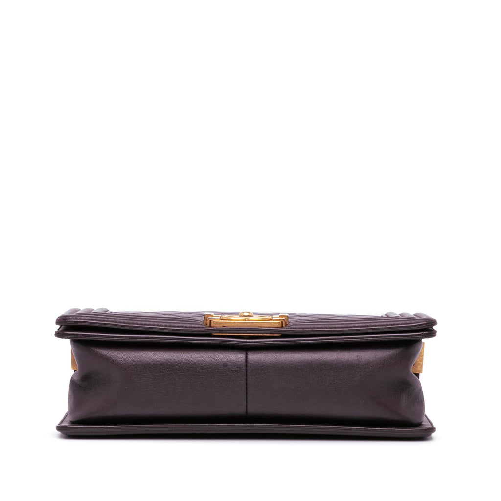 Chanel Medium Lambskin Boy Flap (SHG-0YmPx8)