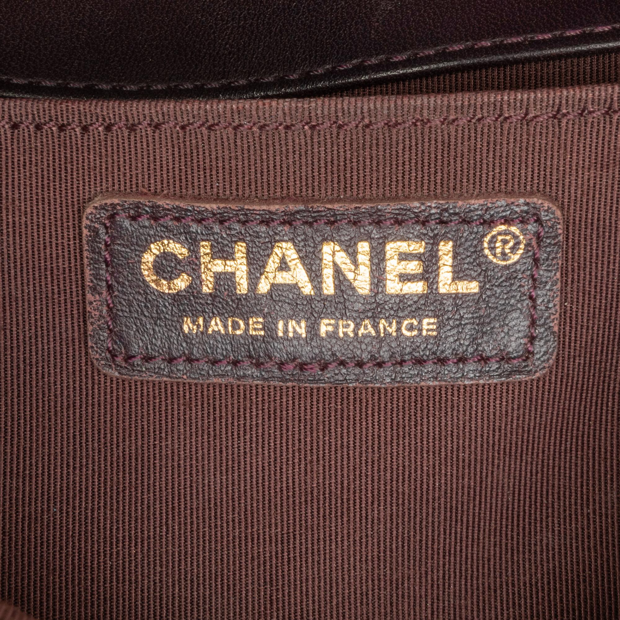 Chanel Medium Lambskin Boy Flap (SHG-0YmPx8)
