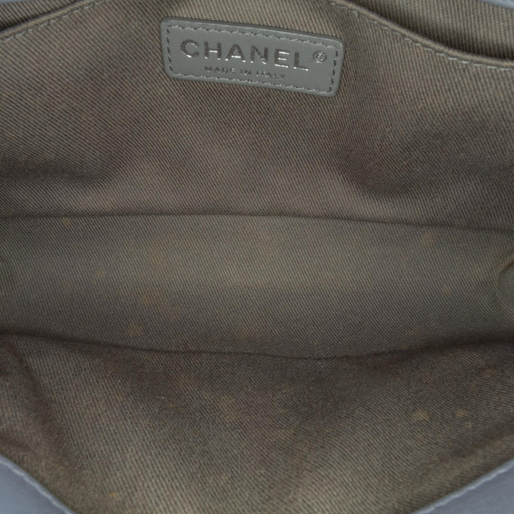 Chanel Medium Lambskin Boy Flap (SHG-EJte0o)