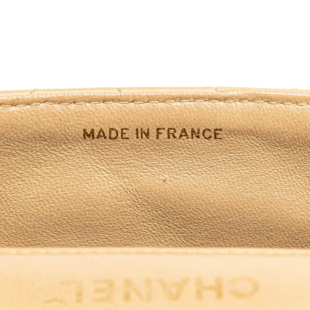 Chanel Medium Lambskin Diana Full Flap