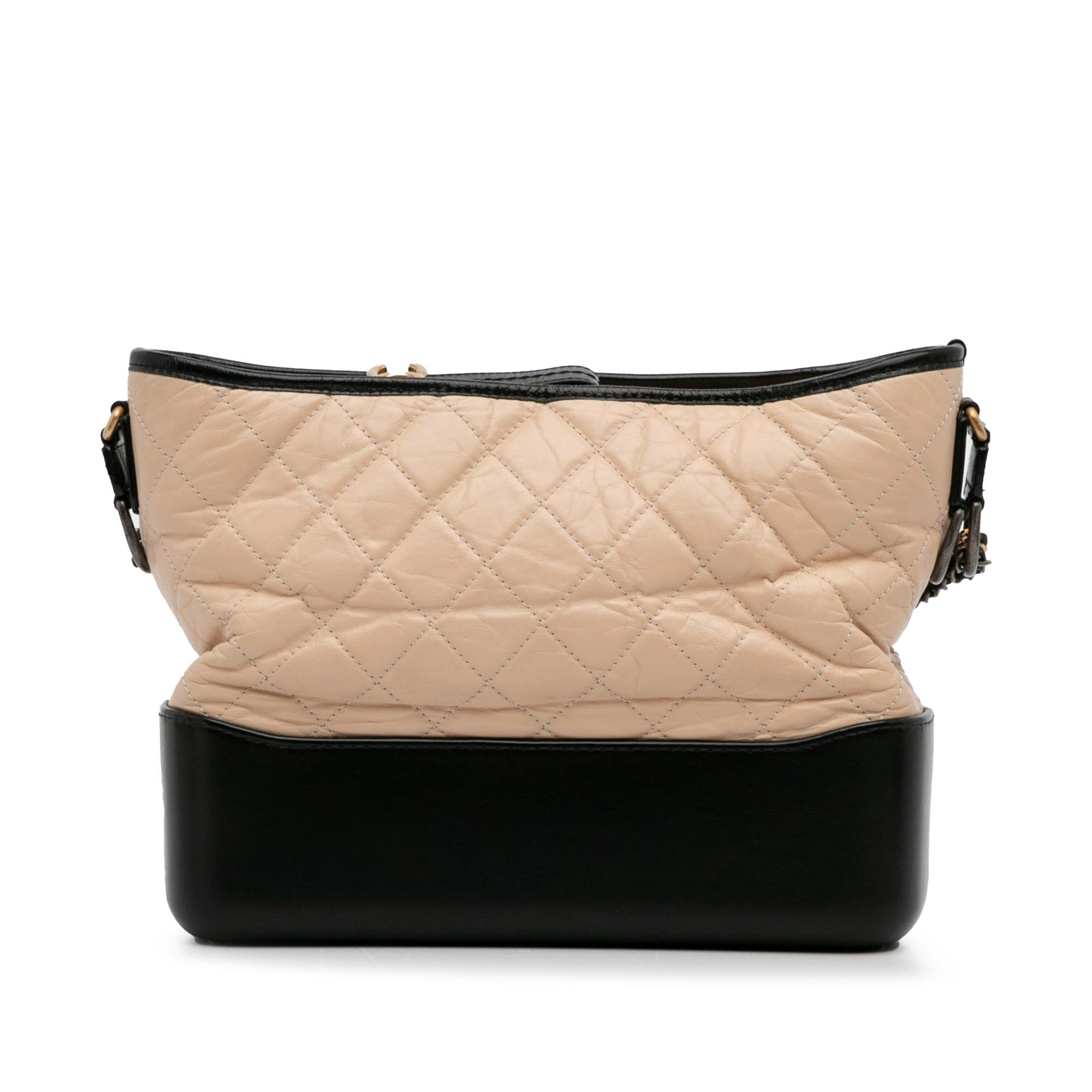 Chanel Medium Lambskin Gabrielle Crossbody (SHG-ErV52u)