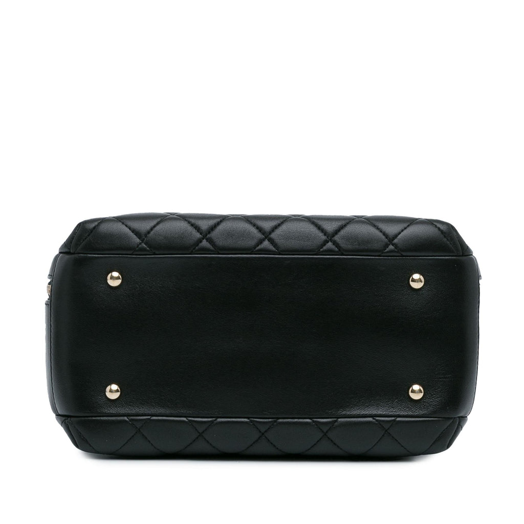 Chanel Medium Lambskin Trendy CC Bowling Bag (SHG-6zNdDE)