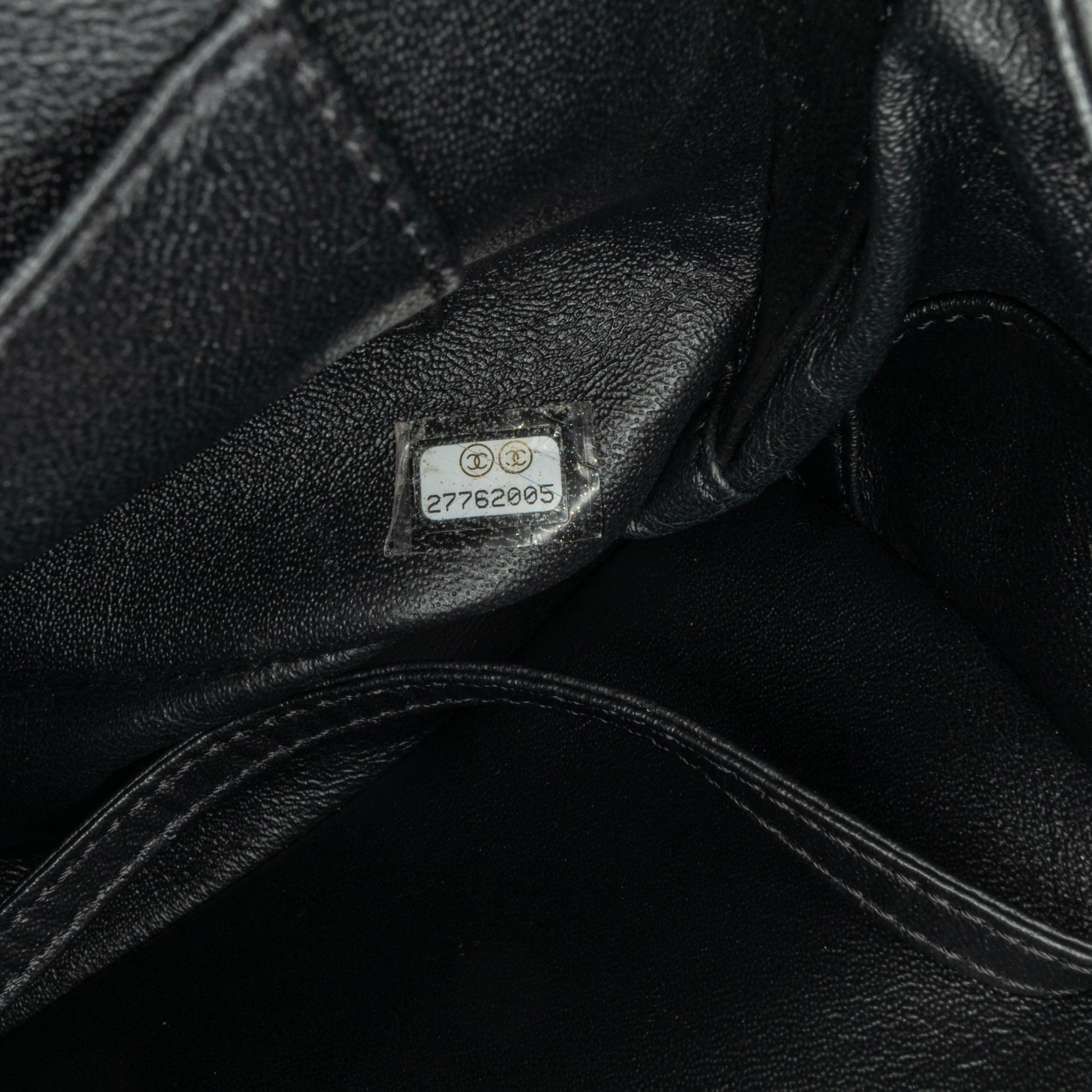 Chanel Medium Lambskin Trendy CC Bowling Bag (SHG-6zNdDE)