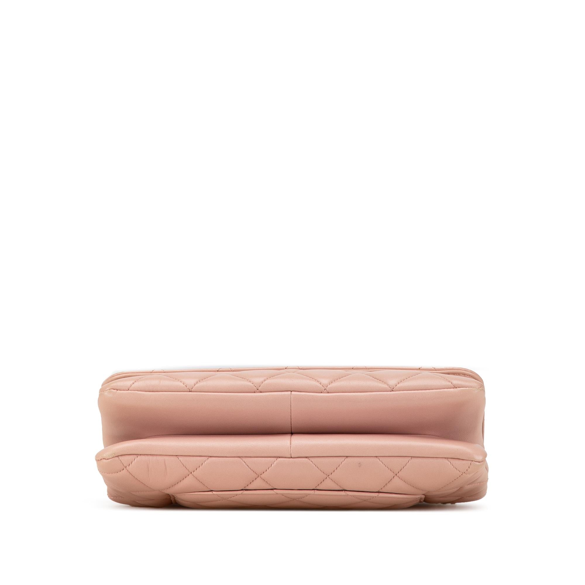 Chanel Medium Lambskin Trendy CC Flap (SHG-aiyRfH)