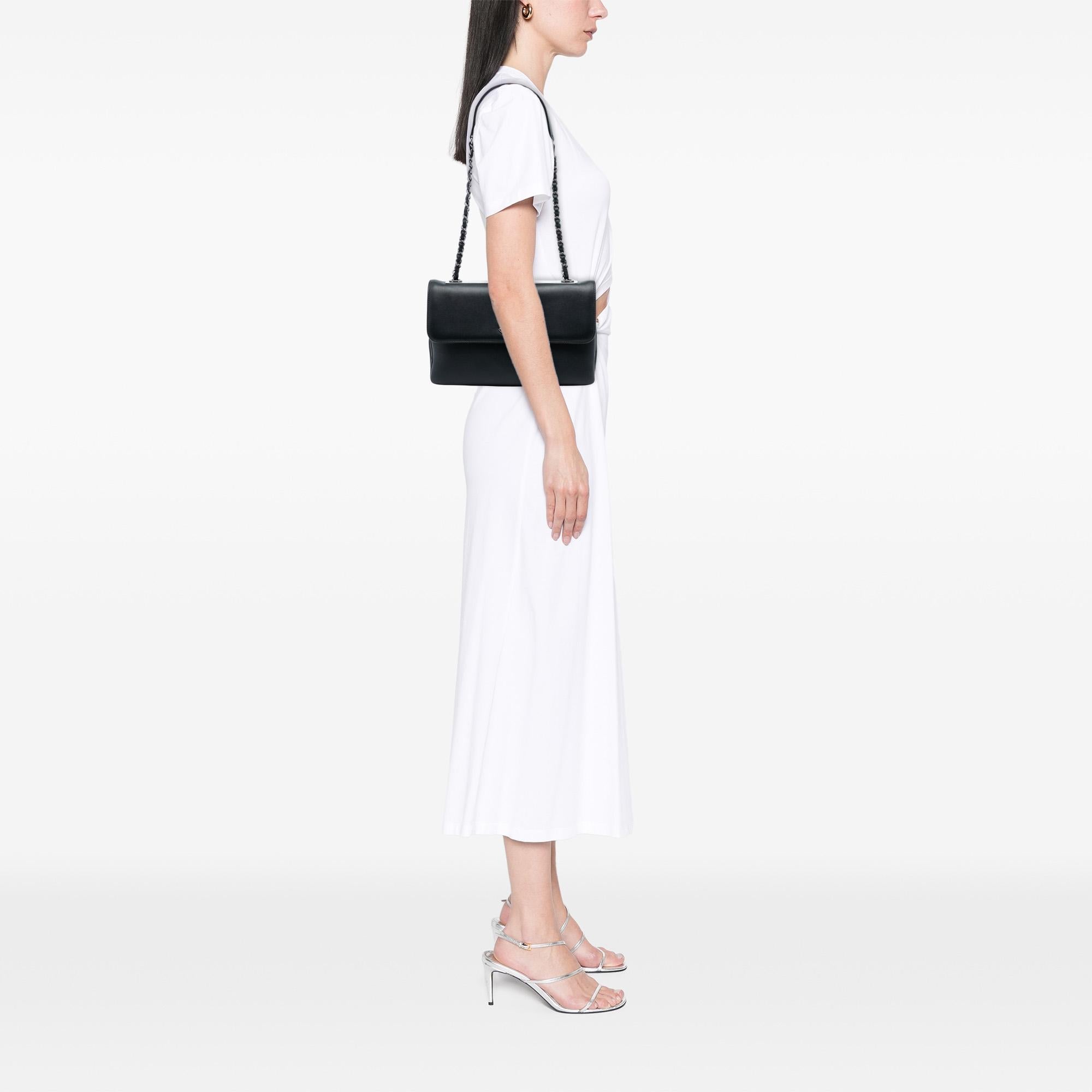 Chanel Medium Lambskin Trendy CC Flap