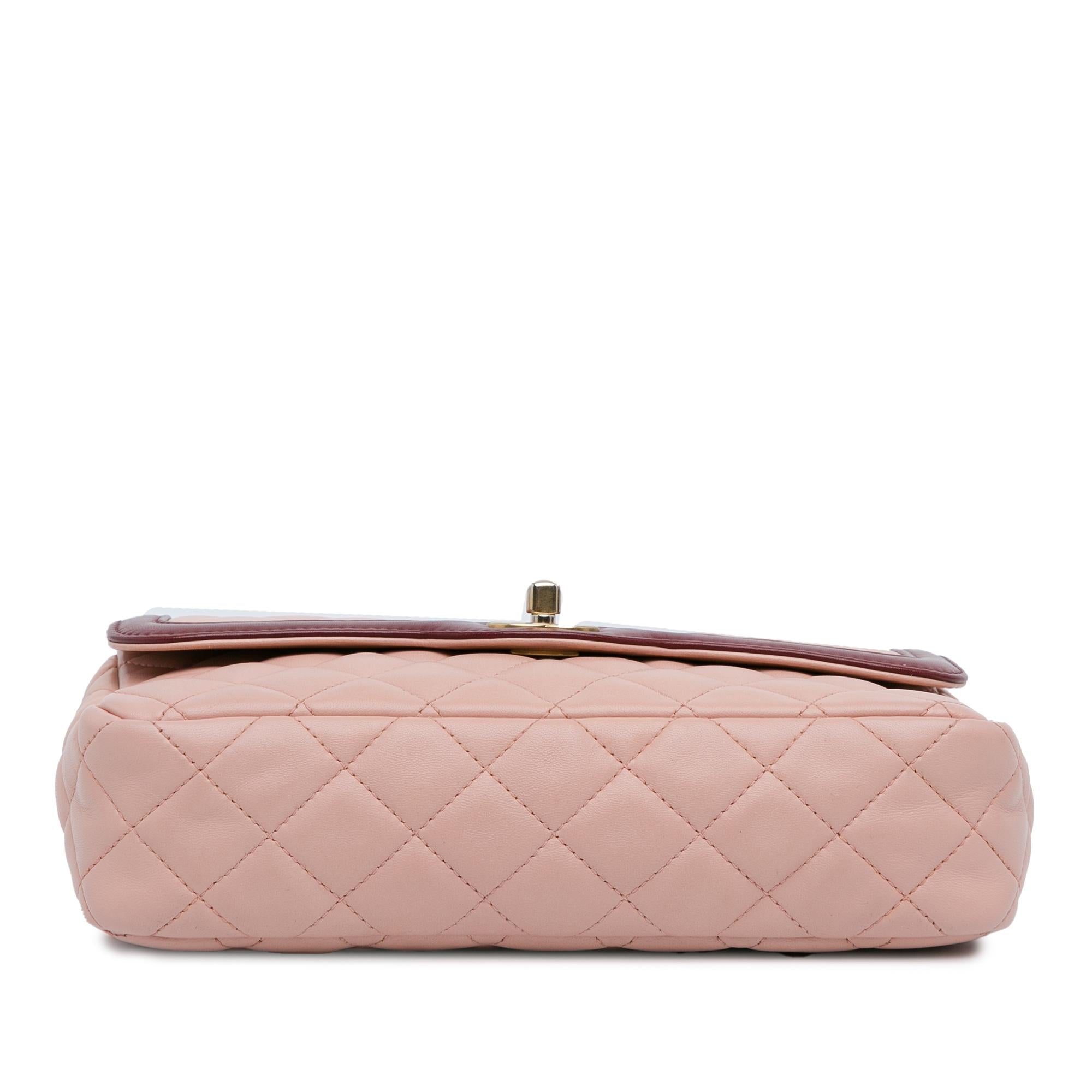 Chanel Medium Lambskin Two Tone Day Flap (SHG-lSZu9P)